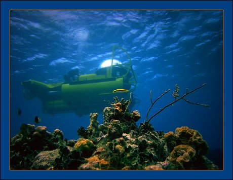 The ONLY 360 degree submarine in Grand Cayman - Cayman Islands - BEYOND IMAGINATION - photos by Ray Bilcliff